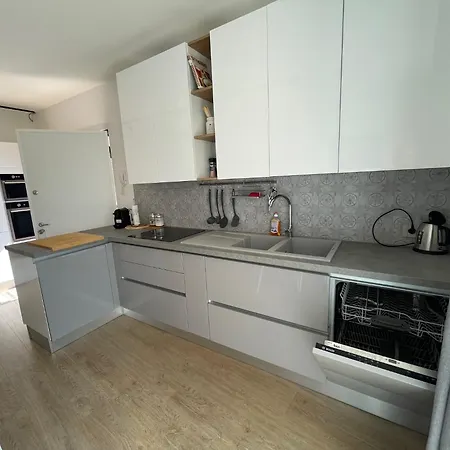 Gisella Apartment *